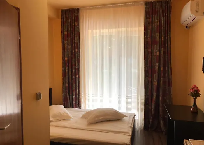 Отель Lebada Эфорие Норд